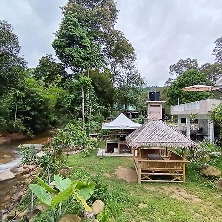Dango1881Muslim Riverstay Padang Rengas Exteriér fotografie